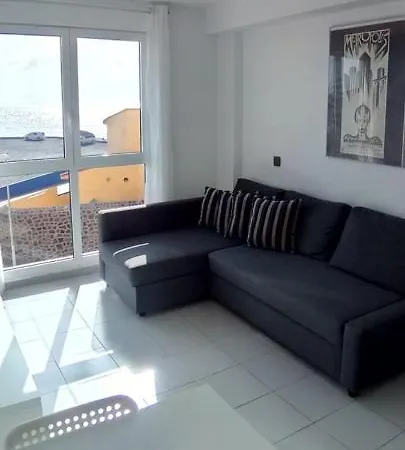 Un Frente Playa El Médano